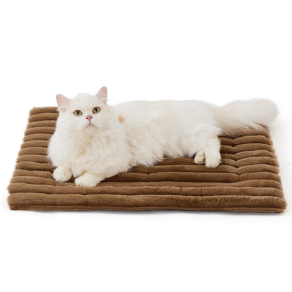 Winter essentials for your pet🐈️🐕️Self Warming pet insulation pad🔥