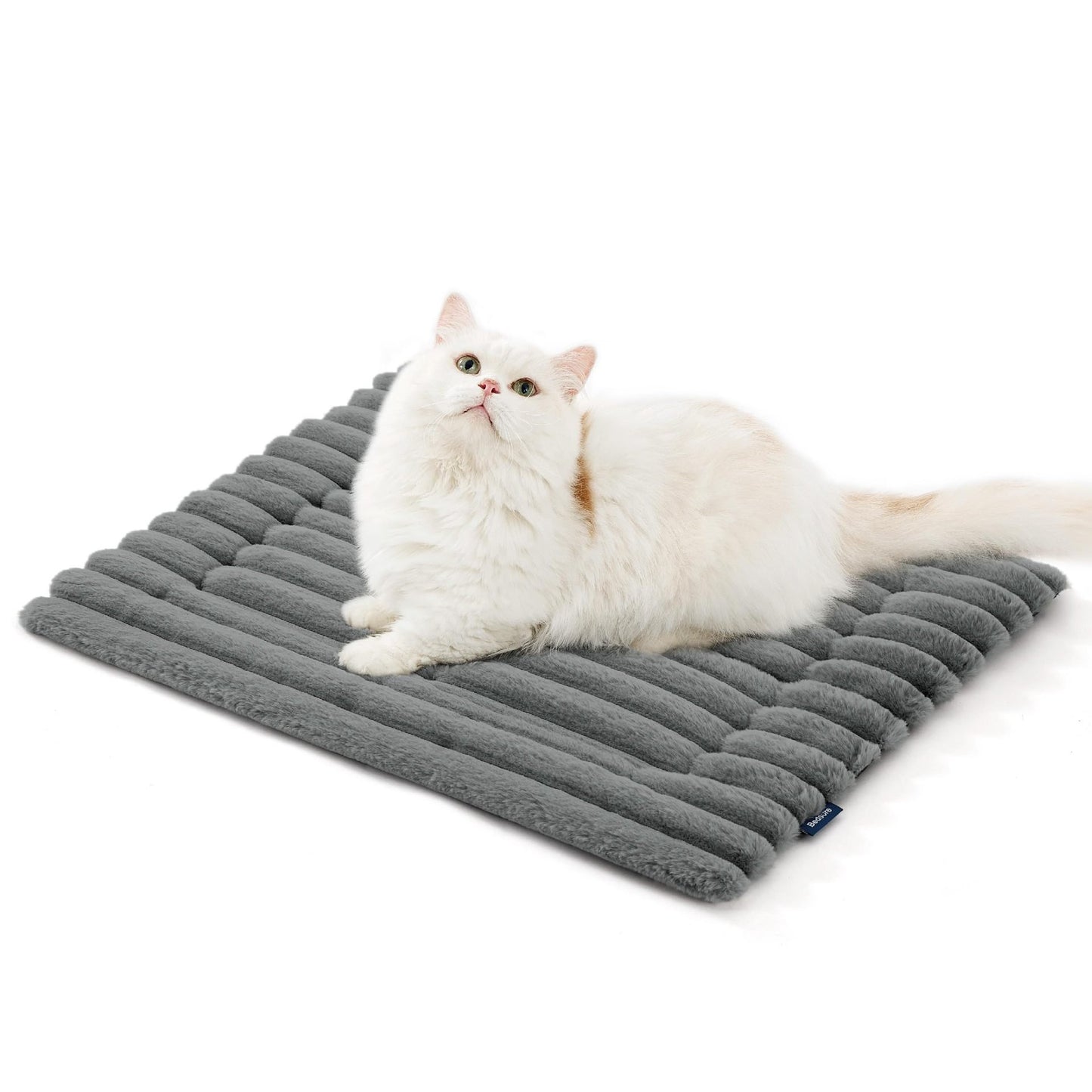 Winter essentials for your pet🐈️🐕️Self Warming pet insulation pad🔥